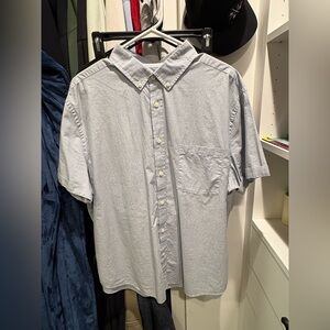 Goodfellow & Co Men's Light Blue Casual Button-Down Shirt